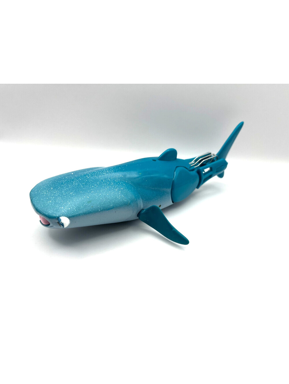 Finding Dory Whale Destiny - Swimming and Talking (Tested and Working)